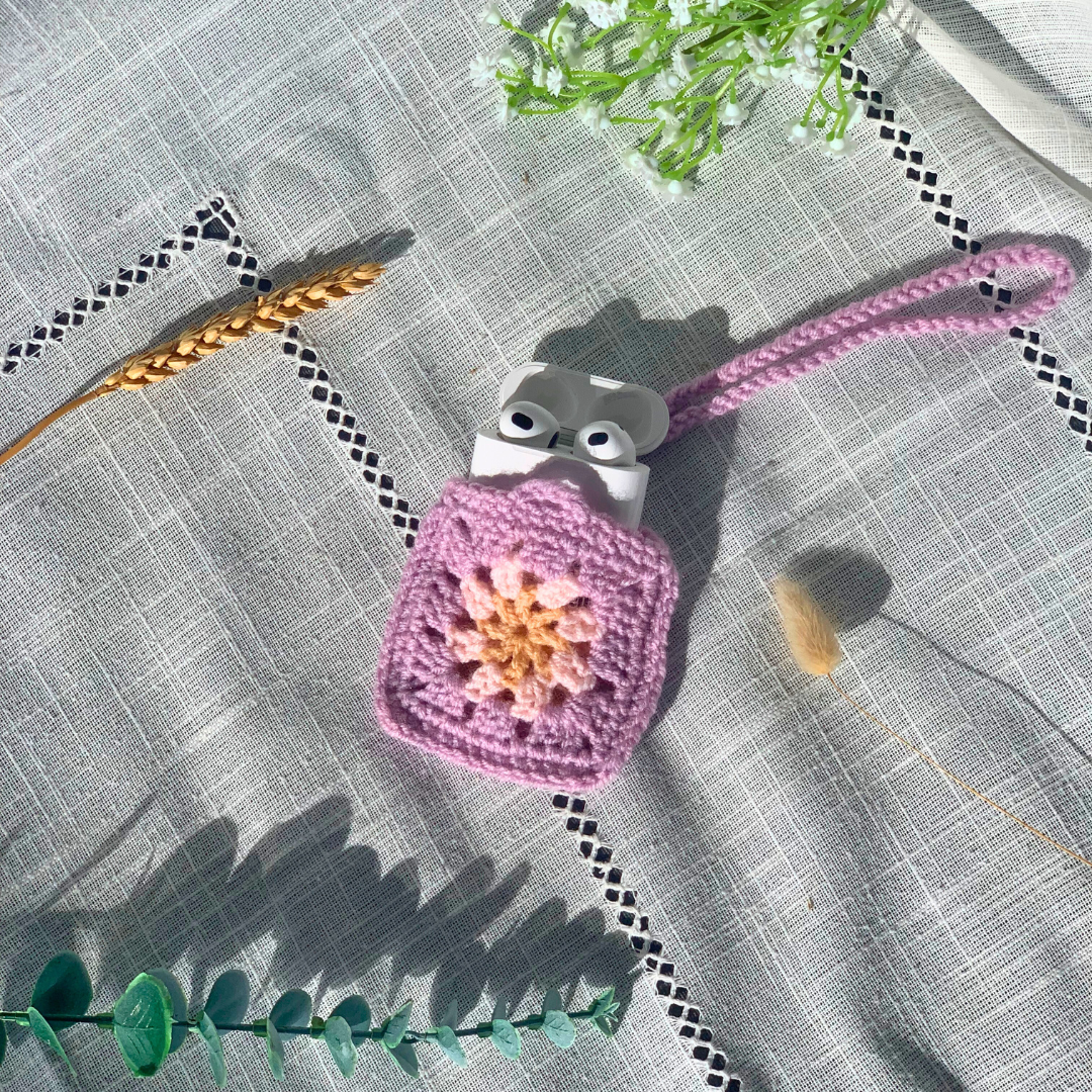 Housse écouteurs sans fils en crochet - Ma Reinette