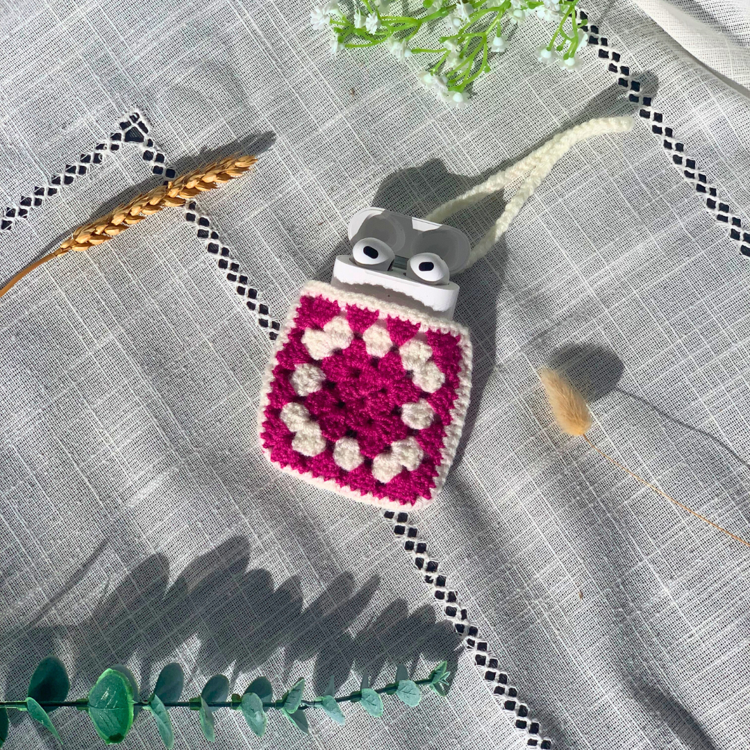 Housse écouteurs sans fils en crochet - Ma Reinette