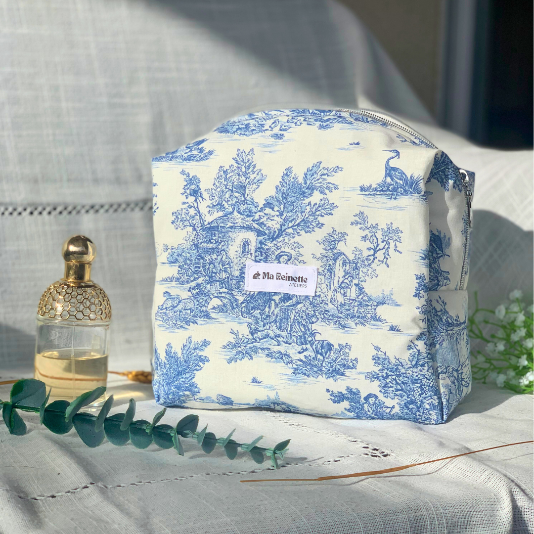 Trousse de toilette - Toile de Jouy ⚜️ - Ma Reinette