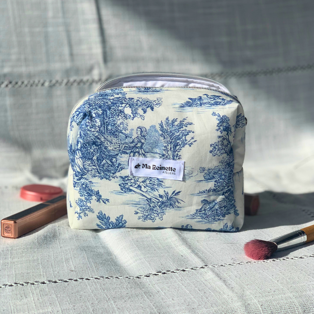 Trousse de toilette - Toile de Jouy ⚜️ - Ma Reinette