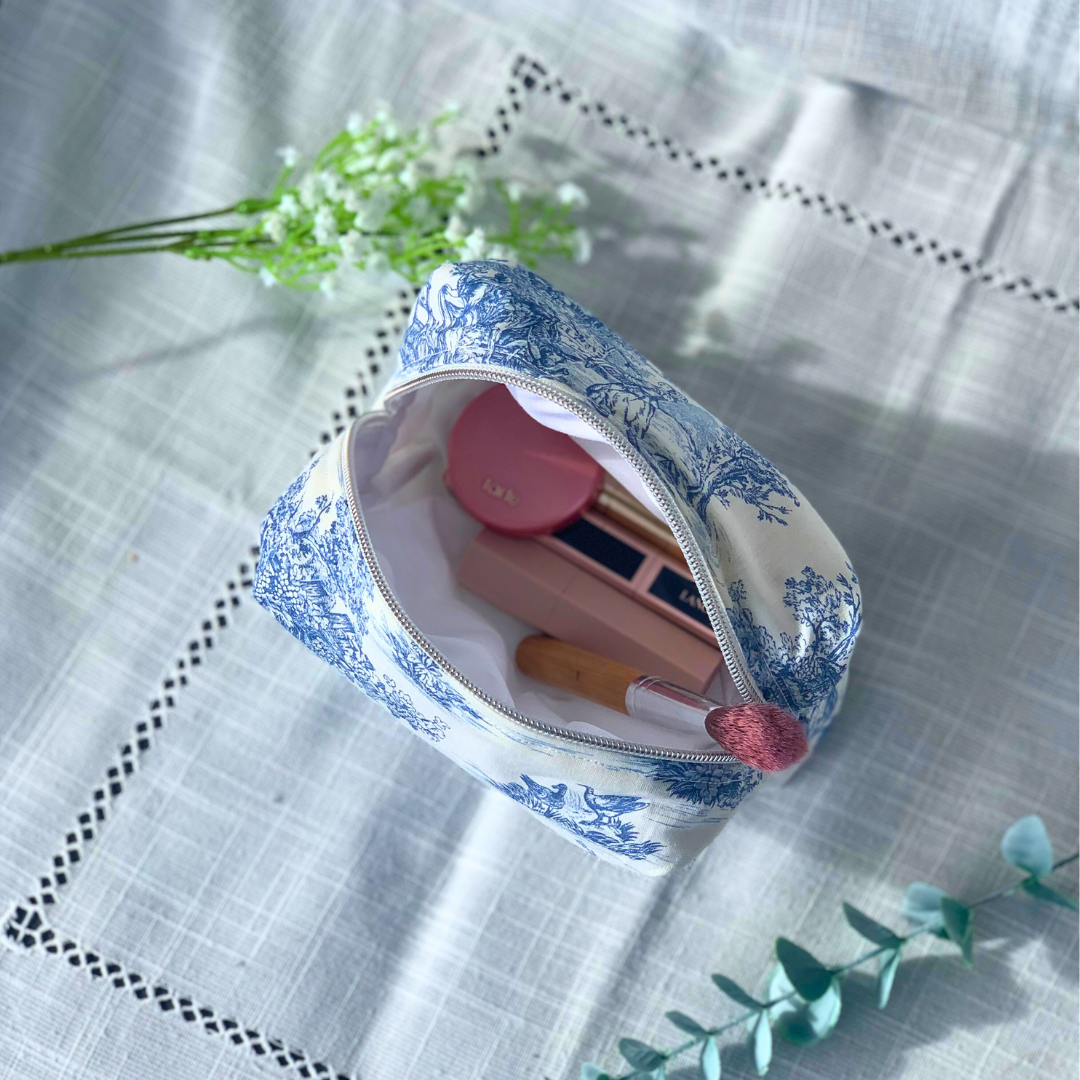 Trousse de toilette - Toile de Jouy ⚜️ - Ma Reinette