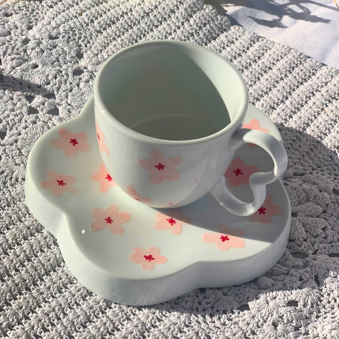 Tasse et soucoupe fleur